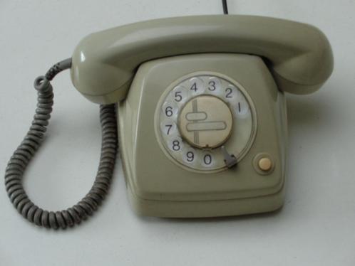 Oude Telefoon met Draaischijf, Telecommunicatie, Vaste telefoons | Niet Draadloos, Gebruikt, Met draaischijf, Ophalen of Verzenden