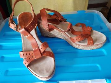 sandales NDC 37, NDC, Enlèvement ou Envoi, Comme neuf, Brun