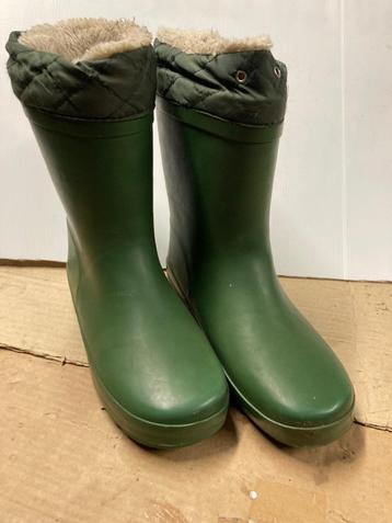 Laarzen (wol binnenin) beschikbaar voor biedingen