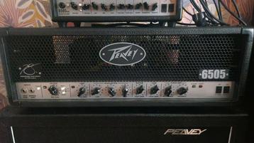 Peavey 6505 made in USA + Thon flightcase  beschikbaar voor biedingen