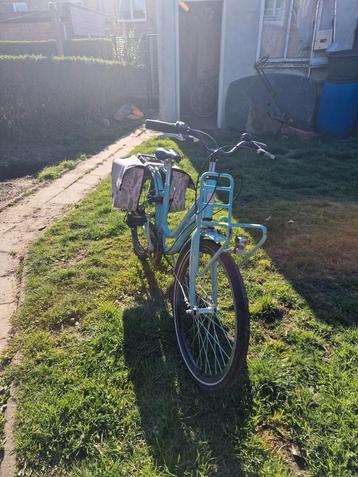 Meisjes fiets soms gebruikt beschikbaar voor biedingen