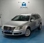 Volkswagen Passat 1.8 TSI Highline DSG, Auto's, Automaat, Parkeersensor, Zwart, 4 cilinders