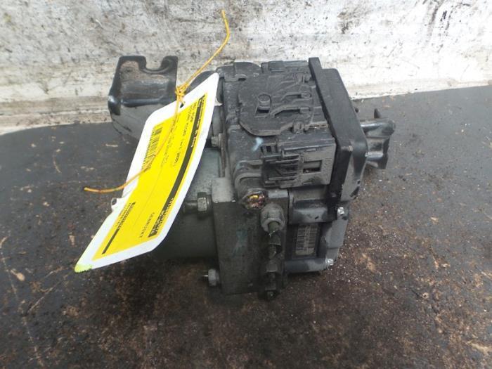 ABS Pomp van een Nissan Micra, Auto-onderdelen, Elektronica en Kabels, Nissan, Gebruikt, 3 maanden garantie, Ophalen of Verzenden