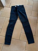 Jeans pieces small, Kleding | Dames, Broeken en Pantalons, Ophalen of Verzenden
