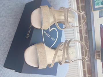 Dames schoenen  beschikbaar voor biedingen