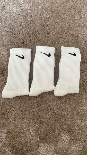Nike sokken3 stuks (38-42) beschikbaar voor biedingen