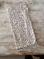 Elastische swaddle - Yumi Baby, Kinderen en Baby's, Ophalen, Zo goed als nieuw