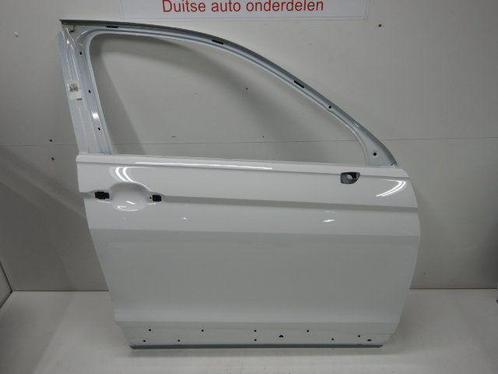 VW Tiguan 5NA Portier Rechts-voor LC9A, Auto-onderdelen, Carrosserie, Deur, Volkswagen, Gebruikt, Ophalen of Verzenden