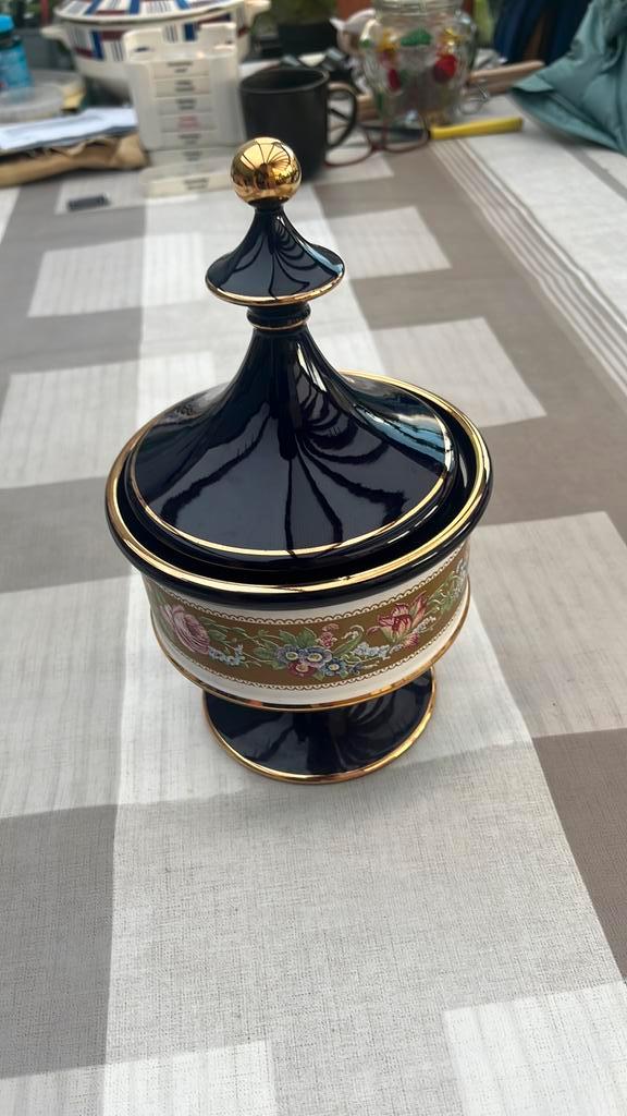 Bonboniere IL Verrocchio Florence, Antiek en Kunst, Antiek | Porselein, Ophalen of Verzenden