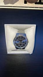 Montre guess, Bijoux, Sacs & Beauté, Montre-bracelet, Autres marques, Enlèvement ou Envoi, Comme neuf