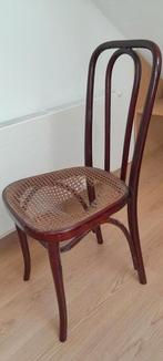 Authentieke Thonet, gestempeld voor fijnproevers, Antiek en Kunst, Antiek | Meubels | Stoelen en Sofa's, Ophalen