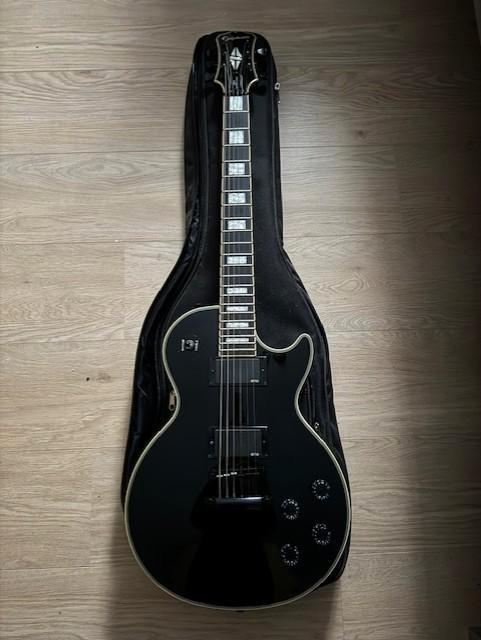 epiphone limited edition matt heafy les paul custom, Musique & Instruments, Instruments à corde | Guitares | Électriques, Comme neuf