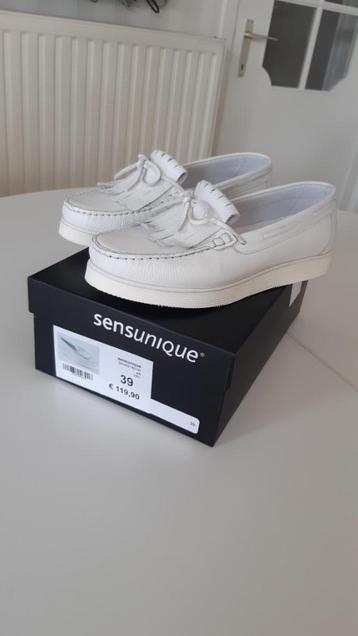 Damesschoenen - mocassins - maat 39, Neuf, Enlèvement, Blanc, Sabots