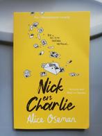 Nick and Charlie by Alice oseman, Fictie, Alice Oseman, Ophalen of Verzenden, Zo goed als nieuw