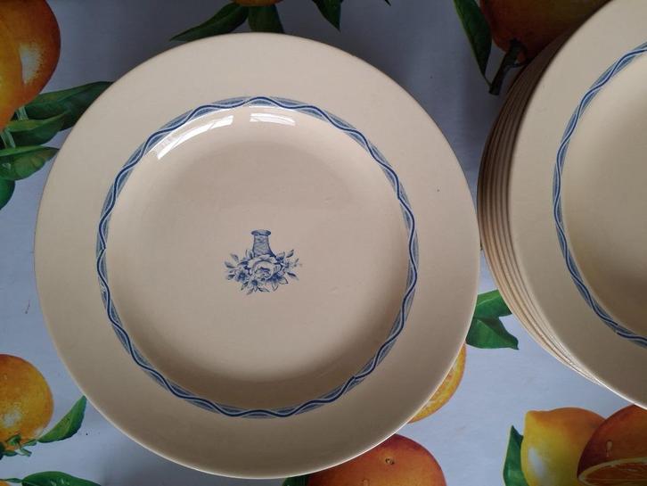 Boch Ghislaine platte borden en diepe borden, Huis en Inrichting, Keuken | Servies, Bord(en), Overige stijlen, Ophalen