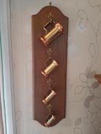 4 Petites cruches en cuivre et laiton + support mural, Antiquités & Art, Enlèvement ou Envoi, Cuivre