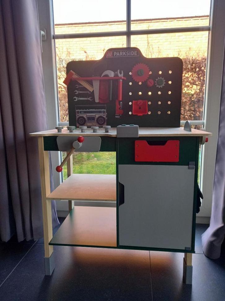 Houten werkbank, Kinderen en Baby's, Speelgoed | Houten speelgoed, Zo goed als nieuw, Overige typen, Ophalen