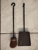 Accessoires feu ouvert ( brosse & pelle ), Ophalen, Zo goed als nieuw