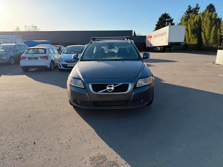 VOLVO V50/2.0 D/AUTOMATIQUE/EURO 5/MOTEUR DÉFECTUEUX, Autos, Volvo, Particulier, V50, ABS, Airbags, Air conditionné, Ordinateur de bord