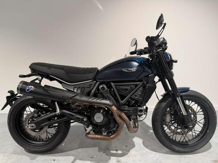Ducati Scrambler Nightshift 05/2025, 7129 km, Motos, Motos | Ducati, Entreprise, 2 cylindres, Échappement sport, Enlèvement