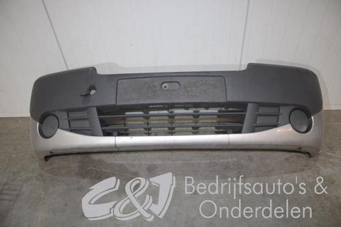 Voorbumper van een Opel Vivaro, Auto-onderdelen, Carrosserie, Bumper, Opel, Gebruikt, 3 maanden garantie, Ophalen of Verzenden