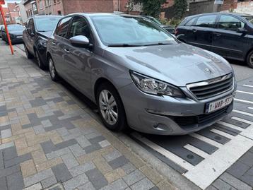 Peugeot 1.2 benzine perfecte staat gekeurd  beschikbaar voor biedingen