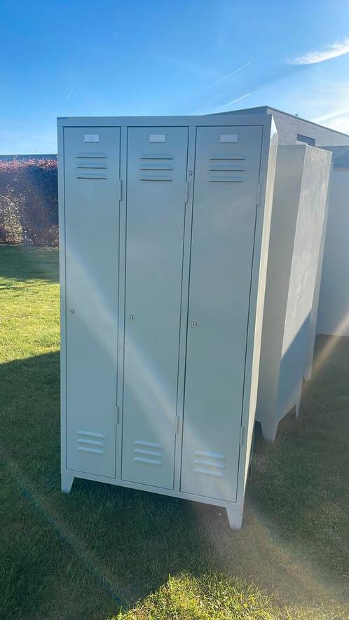 Overtoom International Industrial Locker Locker Block 3, Huis en Inrichting, Kasten | Lockerkasten, Gebruikt, Ophalen