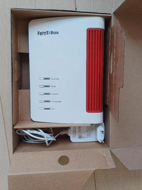 FRITZ!Box FON WLAN 7530 AX modem/router WiFi 6, Computers en Software, Routers en Modems, Zo goed als nieuw, Router, Ophalen of Verzenden