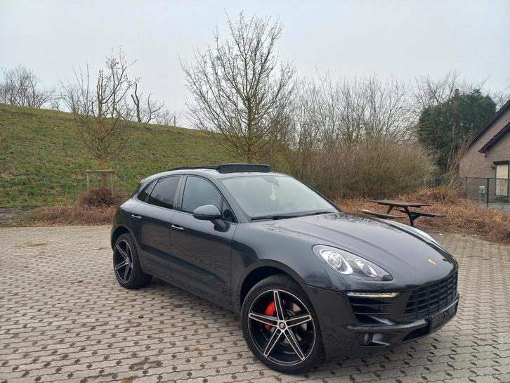 Porsche Macan 2.0 essence en option complète..., Autos, Porsche, Particulier, Macan, Essence, Euro 6, SUV ou Tout-terrain, Automatique