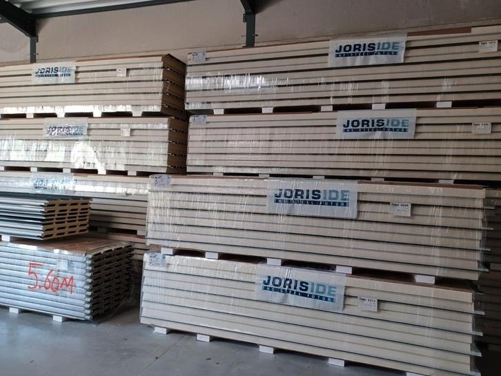 Ecco dak  10cm €  31.25€m2  Exclusief btw, Doe-het-zelf en Bouw, Kratten en Dozen, Nieuw, Overige typen, 35 tot 50 cm, 60 cm of meer