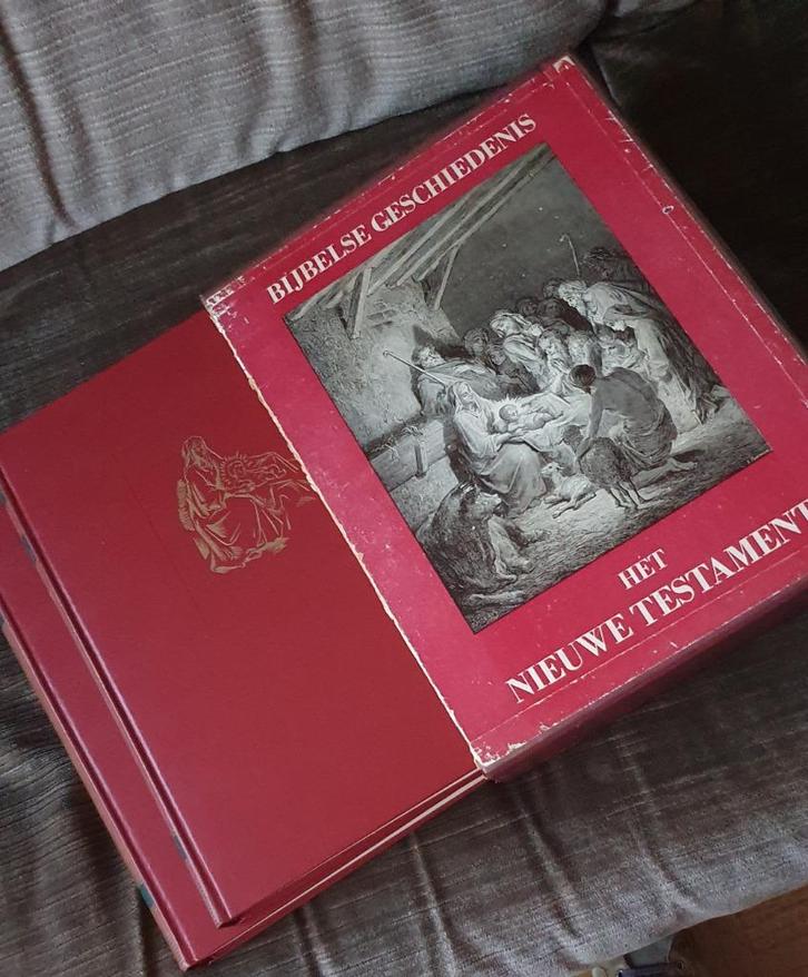 Bijbelse Geschiedenis OT en NT in box  grote boeken, Boeken, Godsdienst en Theologie, Zo goed als nieuw, Christendom | Katholiek