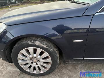 MERCEDES C KLASSE W204 Blauw C359 links voorscherm 2007-2011 beschikbaar voor biedingen
