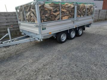 Brandhout  beschikbaar voor biedingen
