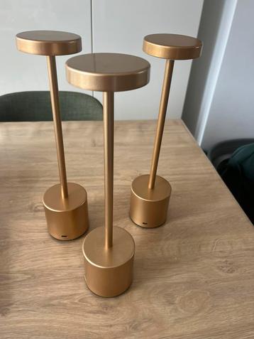 Lampe led rechargeable beschikbaar voor biedingen