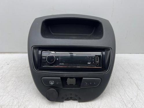 Radio van een Peugeot 107, Auto-onderdelen, Elektronica en Kabels, Peugeot, Gebruikt, 3 maanden garantie, Ophalen of Verzenden
