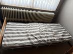 Logeerbed, Huis en Inrichting, Ophalen, Gebruikt, Eenpersoons, Bruin