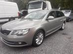 Skoda superb 1.6 tdi/navi/euro5/kan gekeurd worden, Auto's, Voorwielaandrijving, Stof, 4 cilinders, Bedrijf