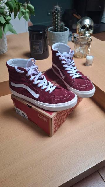 Baskets Vans  beschikbaar voor biedingen