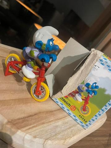 Smurf op BMX met originele doos beschikbaar voor biedingen