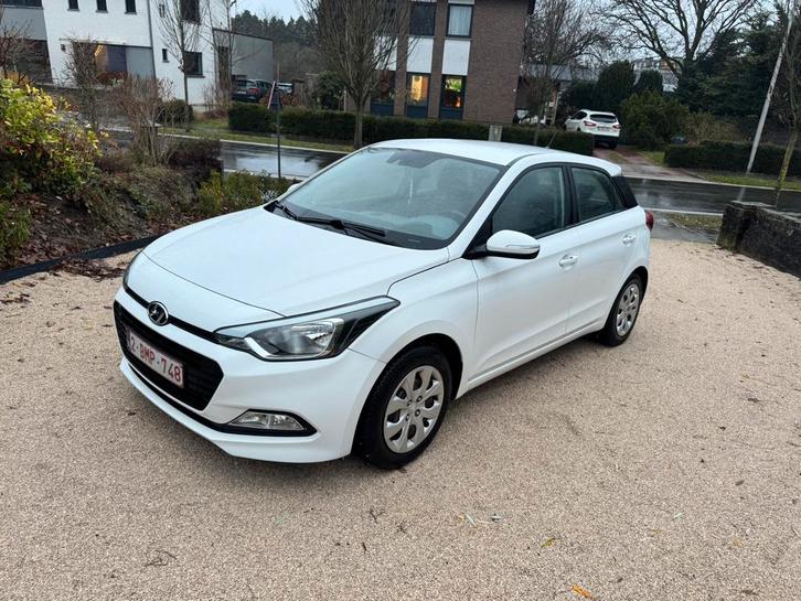 Hyundai i20 1.0 T-GDI 128200km 11/2017 airco cruise c, Auto's, Hyundai, Particulier, i20, ABS, Airbags, Airconditioning, Bluetooth
