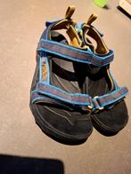 Teva sandalen maat 33-34, Enlèvement ou Envoi, Utilisé, Garçon ou Fille, Autres types