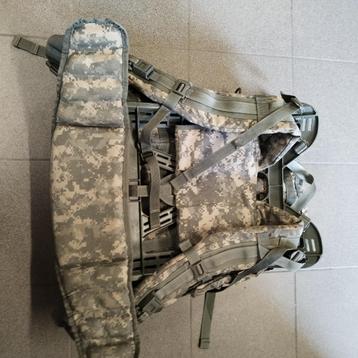 US Army Rucksack Fieldpack Large - UCP camou  beschikbaar voor biedingen