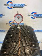2x Pirelli Ice Zero Studded 205/55 R16 94T 205/55/16 2055516, Gebruikt, 16 inch, Band(en), Personenwagen