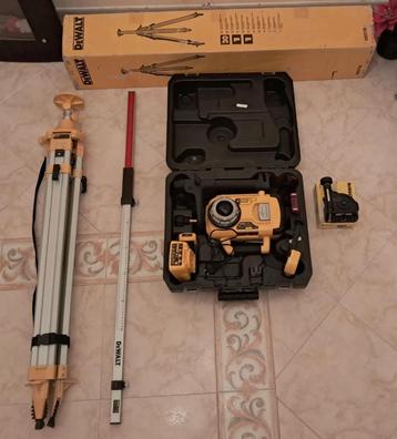 Dewalt DW079 laserwaterpas complete set beschikbaar voor biedingen