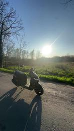 Sym jet 4rx, Fietsen en Brommers, Brommers | Derbi, Ophalen of Verzenden, Zo goed als nieuw, Klasse B (45 km/u), 50 cc