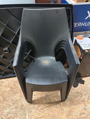 Set 4 terras stoelen beschikbaar voor biedingen