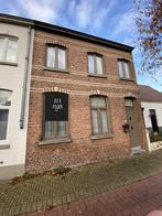 Ruime woning met oprit en garage TE KOOP, Immo, Dudzele, Tussenwoning, Brugge, 570 kWh/m²/jaar