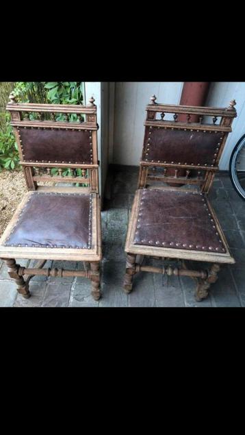 Stoelen beschikbaar voor biedingen