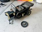 Model T 1/18 universal hobbies, Ophalen of Verzenden, Gebruikt