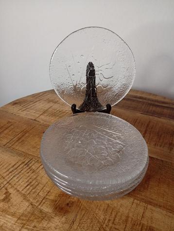 6x prachtig frosted glas dessert-/kaasborden-Pukeberg Sweden beschikbaar voor biedingen
